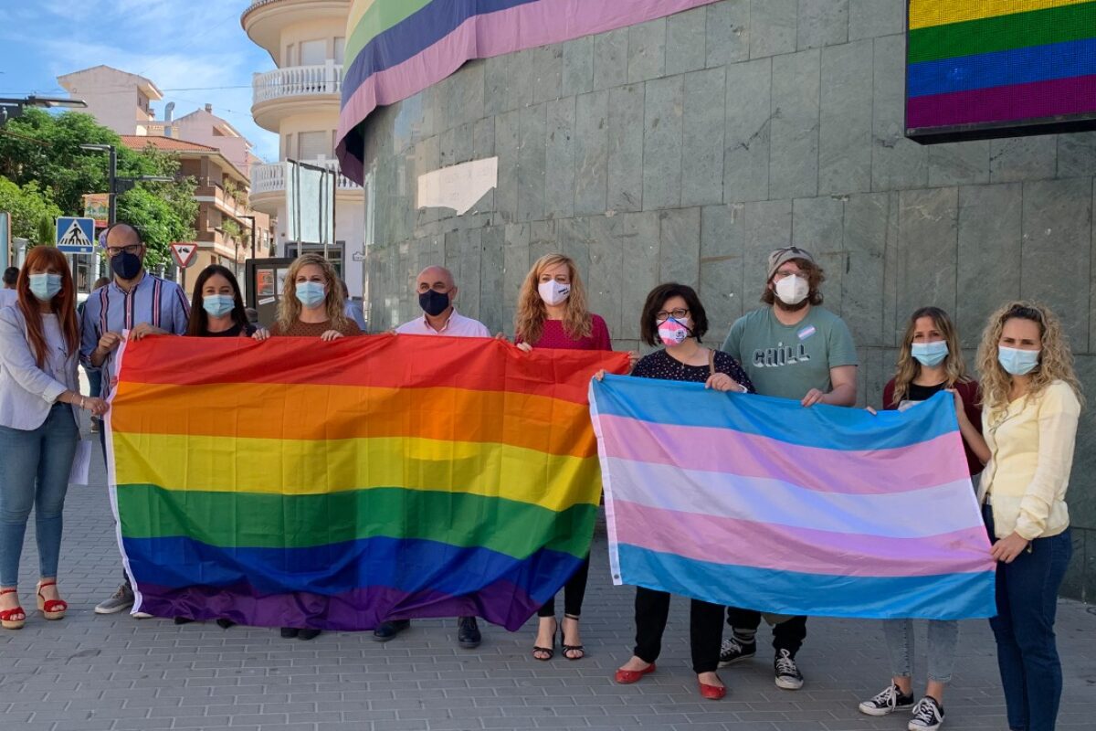 El Ayuntamiento de Maracena se suma a celebración del Día contra la LGBTIfobia junto a la asociación Arco Iris
