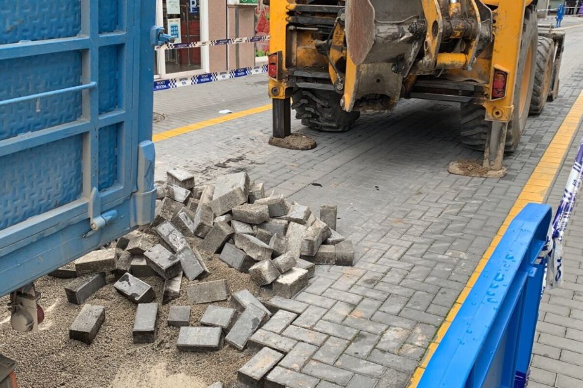 Afección al tráfico por obras en C/Olivares