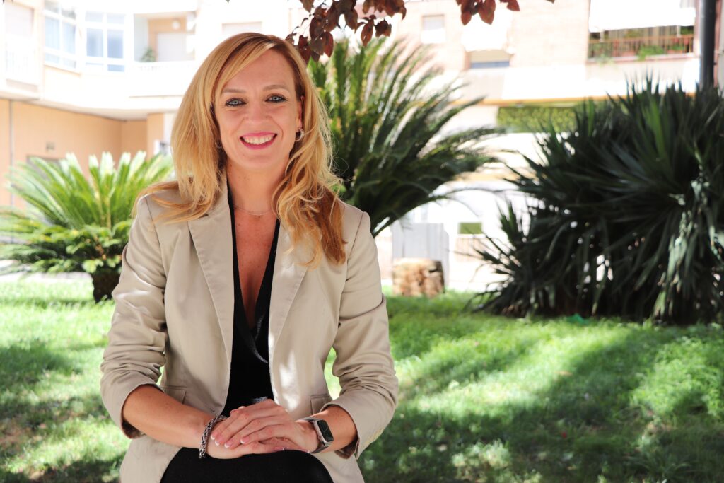 BERTA LINARES, ALCALDESA DE MARACENA