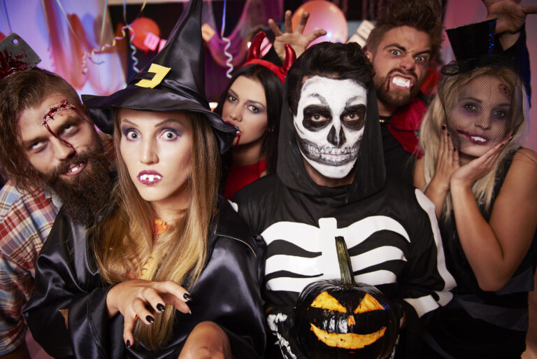 Bases Concurso de Disfraces de Halloween 2026